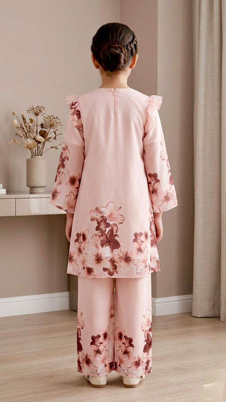 Pearl Work Stylish Western Wear Digital Print Suits With Pouch.